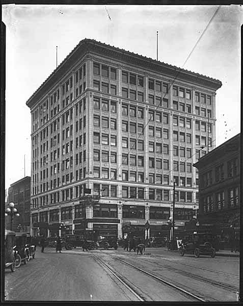 Joshua Green Building at 4th and Pike, circa 1918